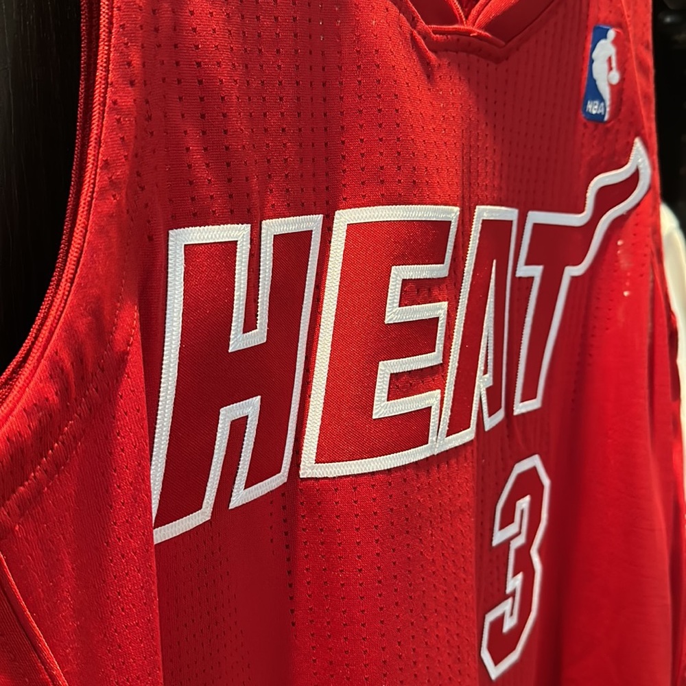 Dwyane Wade Miami Heat Mitchell & Ness 2012 Authentic NBA Jersey - Scarlet - Picture 4 of 9